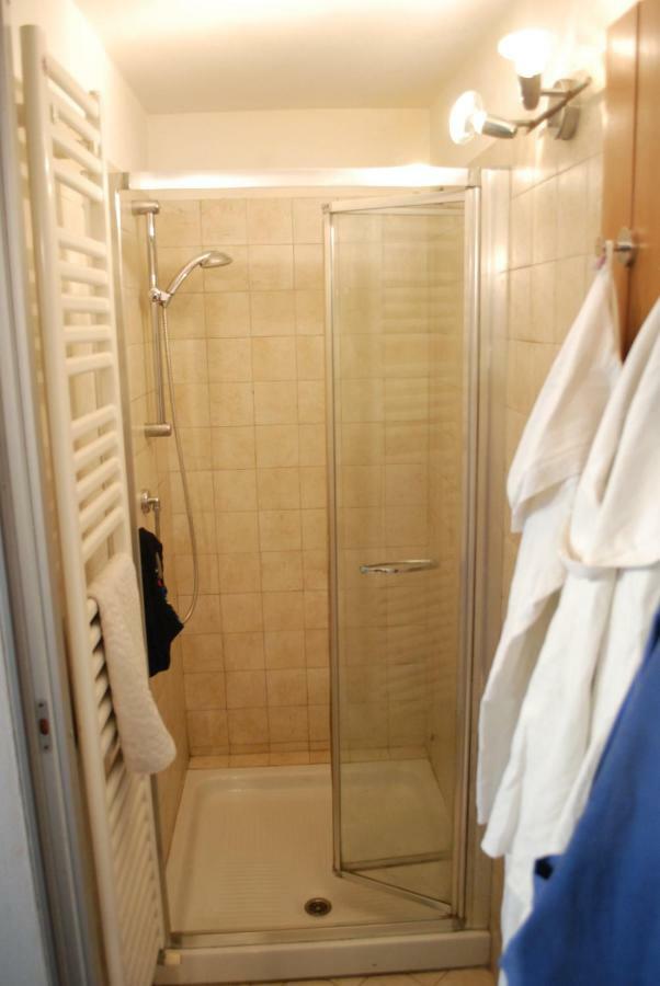 Apartment With Private Pool And Garden At Como Hills Esterno foto